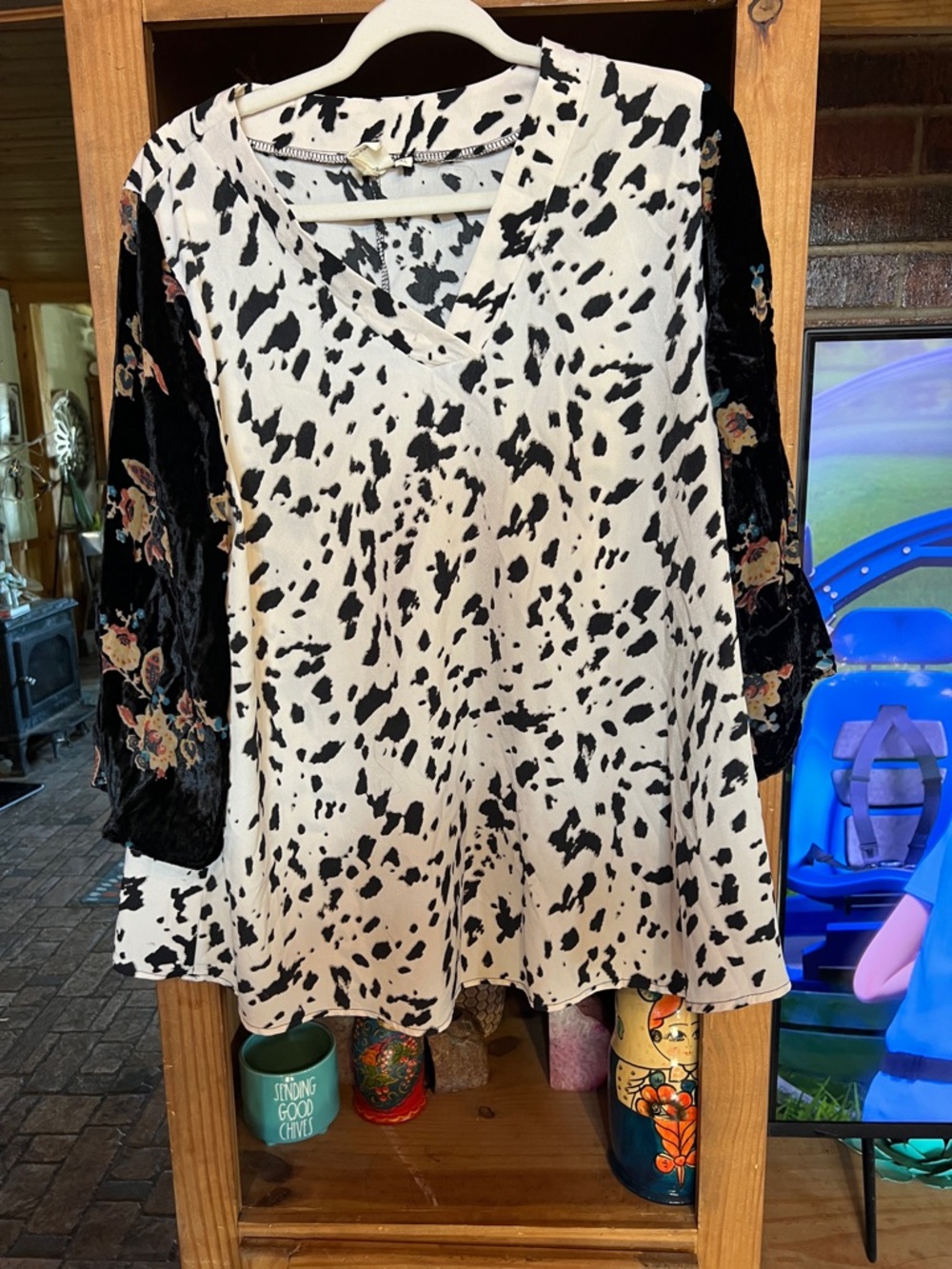 Black & White Printed V-Neck Tunic with Velvet Floral Sleeves